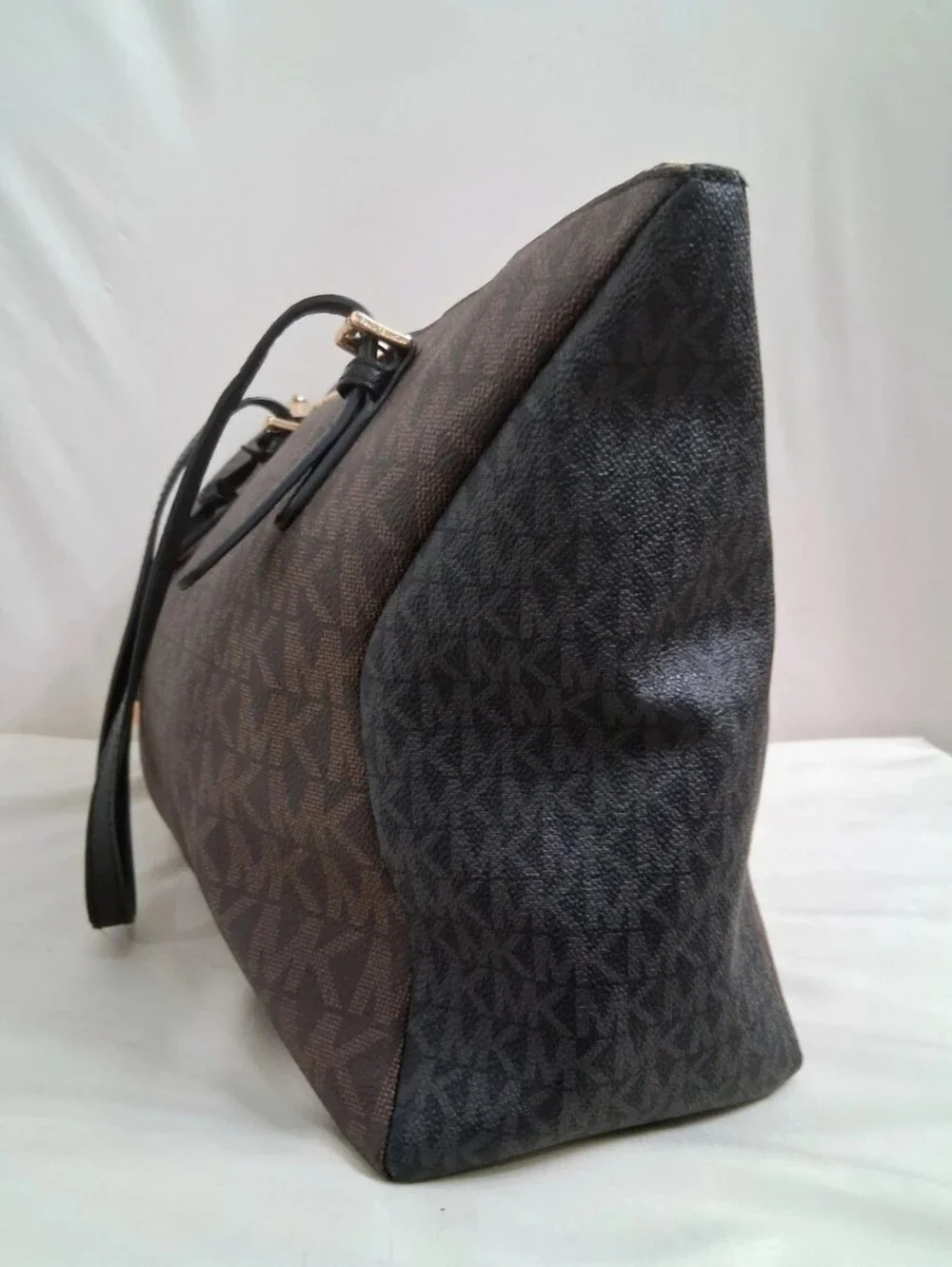 Michael Kors Coraline Logo Saffiano Leather Black & Brown Tote Bag